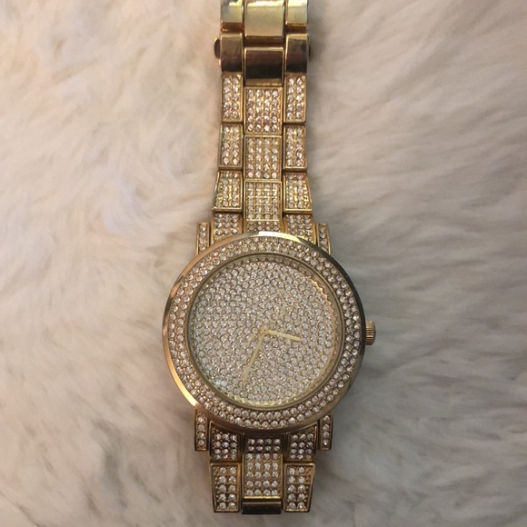 Gold tone bling watch in excellent preowned condition - Picture 4 of 13